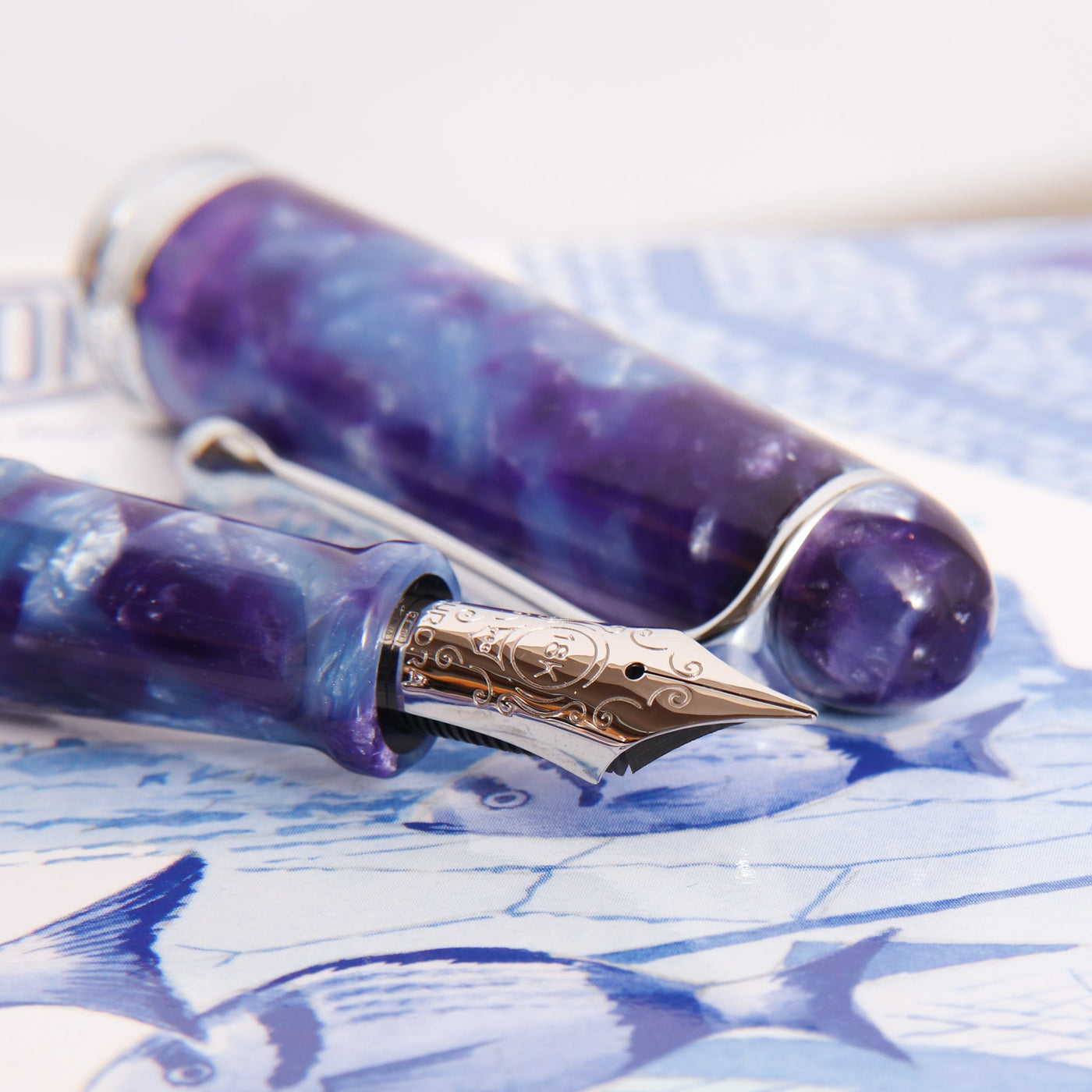Aurora 888 Baia Limited Edition Fountain Pen Nib Details