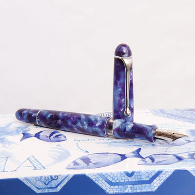 Aurora 888 Baia Limited Edition Fountain Pen Uncapped