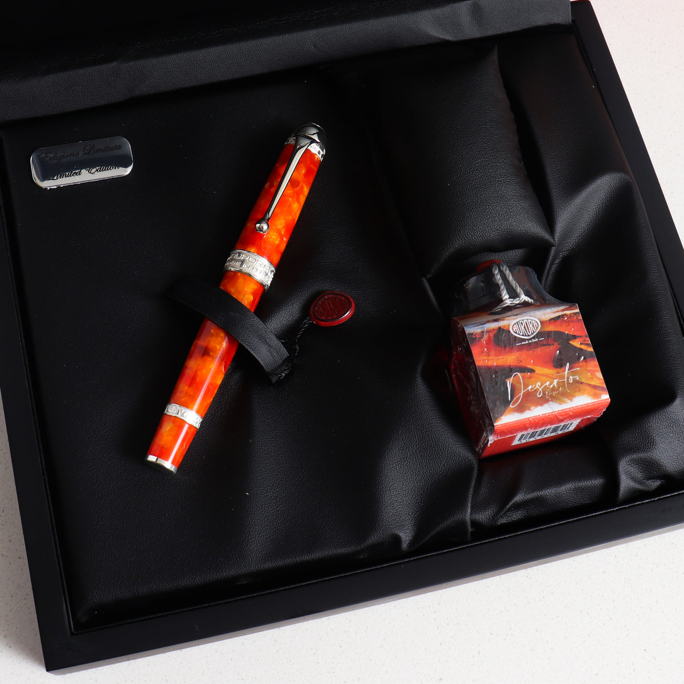 Ambienti Deserto Fountain Pen