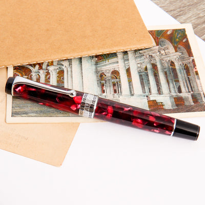 Aurora Optima Auroloide Burgundy Fountain Pen Capped