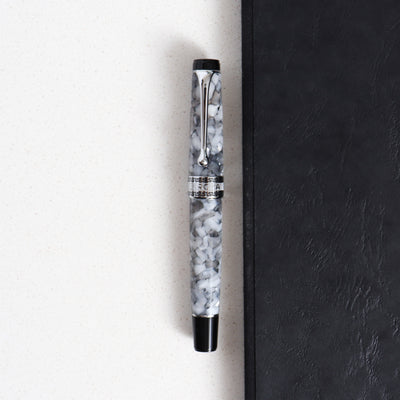 Optima Auroloide Nero Perla Fountain Pen