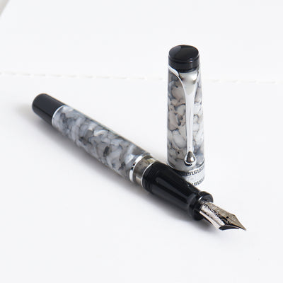 Optima Auroloide Nero Perla Fountain Pen