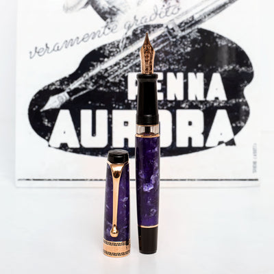 Aurora Optima Viola Fountain Pen