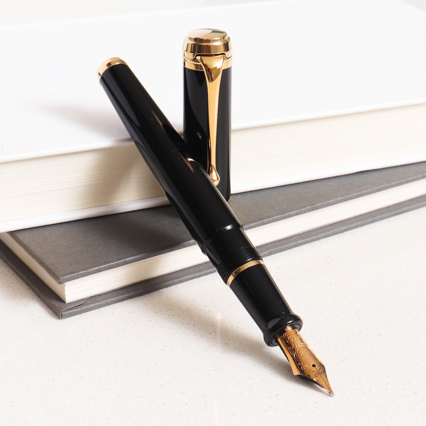 Aurora Talentum Black & Gold Fountain Pen