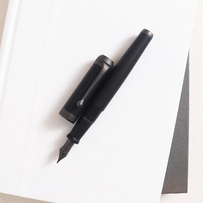 Aurora Talentum Full Black Fountain Pen