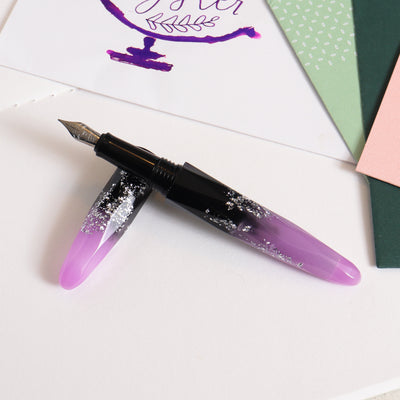 Briolette Luminous Orchid Black & Purple Fountain Pen