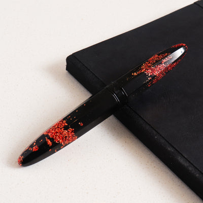 Minima Magma Fountain Pen