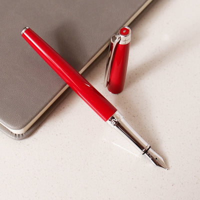 Caran D'Ache Leman Slim Scarlet Red Fountain Pen