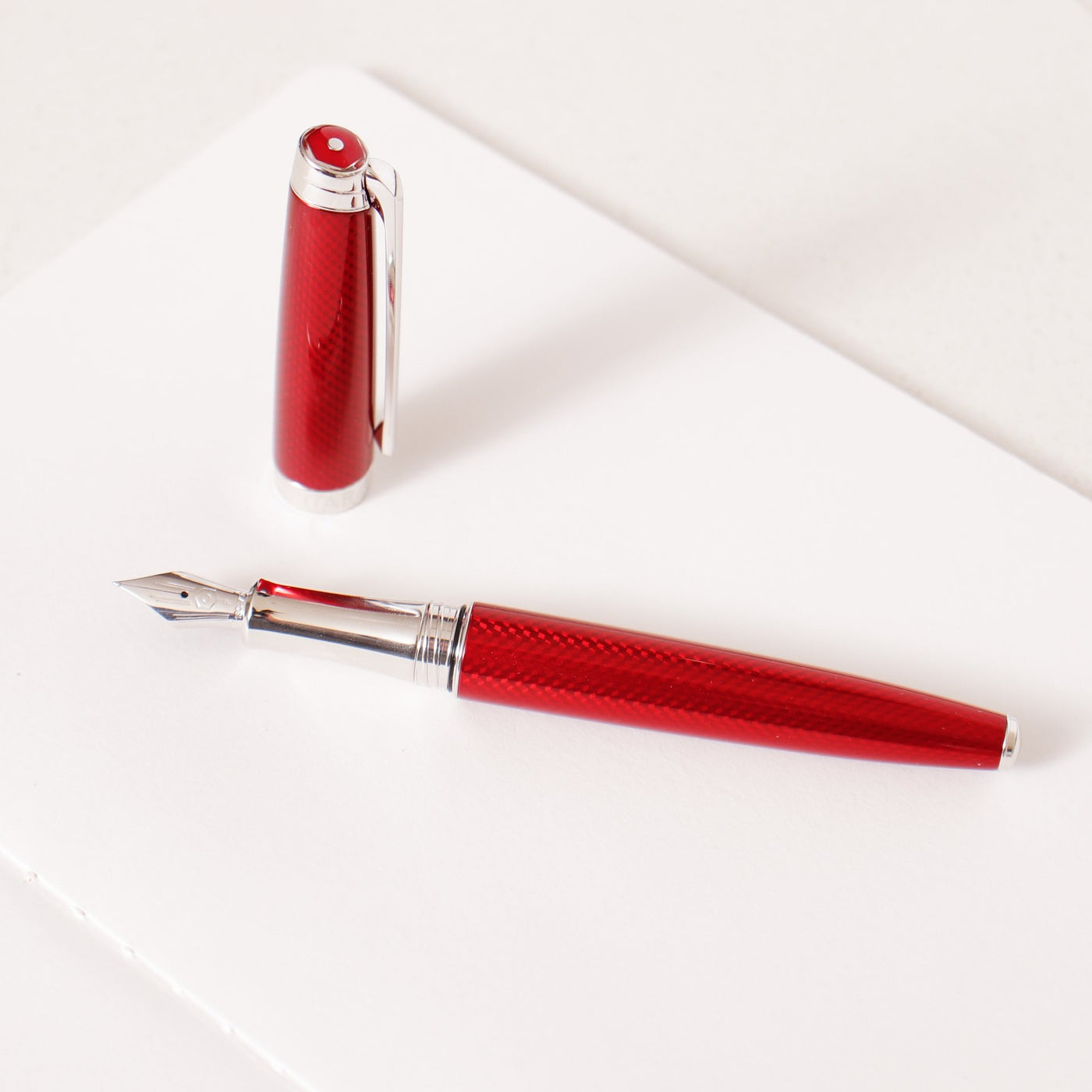 Caran D'Ache Leman V2 Rouge Carmin Fountain Pen