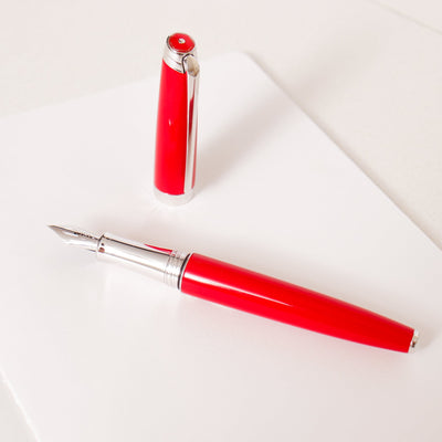 Caran D'Ache Leman V2 Scarlet Red Fountain Pen