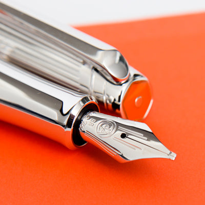 Caran d'Ache Leman Bicolor Saffron Fountain Pen Cap Details