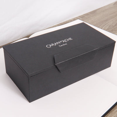 Caran-d'Ache-Varius-Rainbow-Fountain-Pen-Box