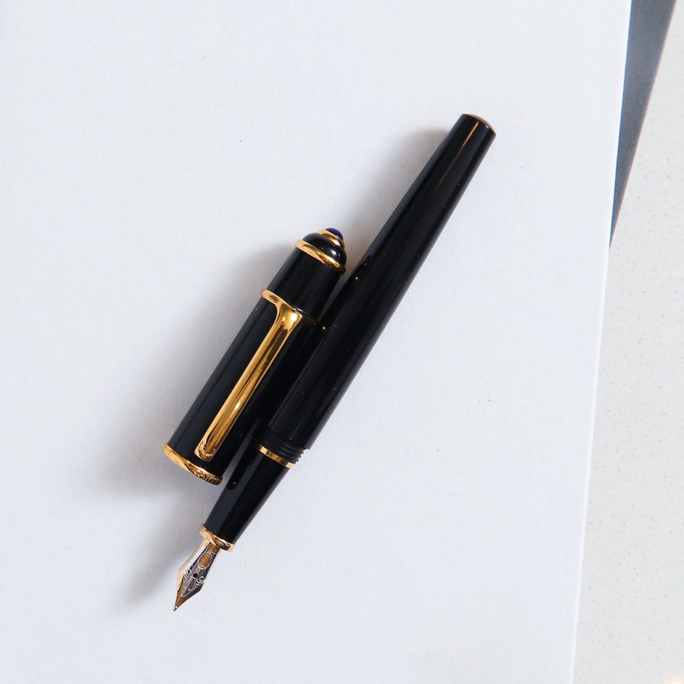Cartier Diabolo Black Gold Fountain Pen Preowned Truphae
