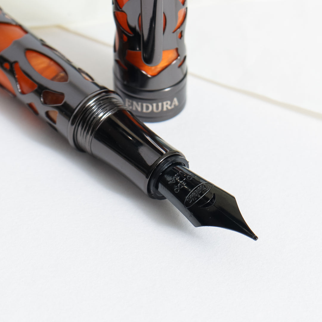 新品コンクリン エンデューラ デコクレスト 万年筆 オレンジ色 Amazon | Conklin Endura Deco Crest 万年筆 オレンジ 極細