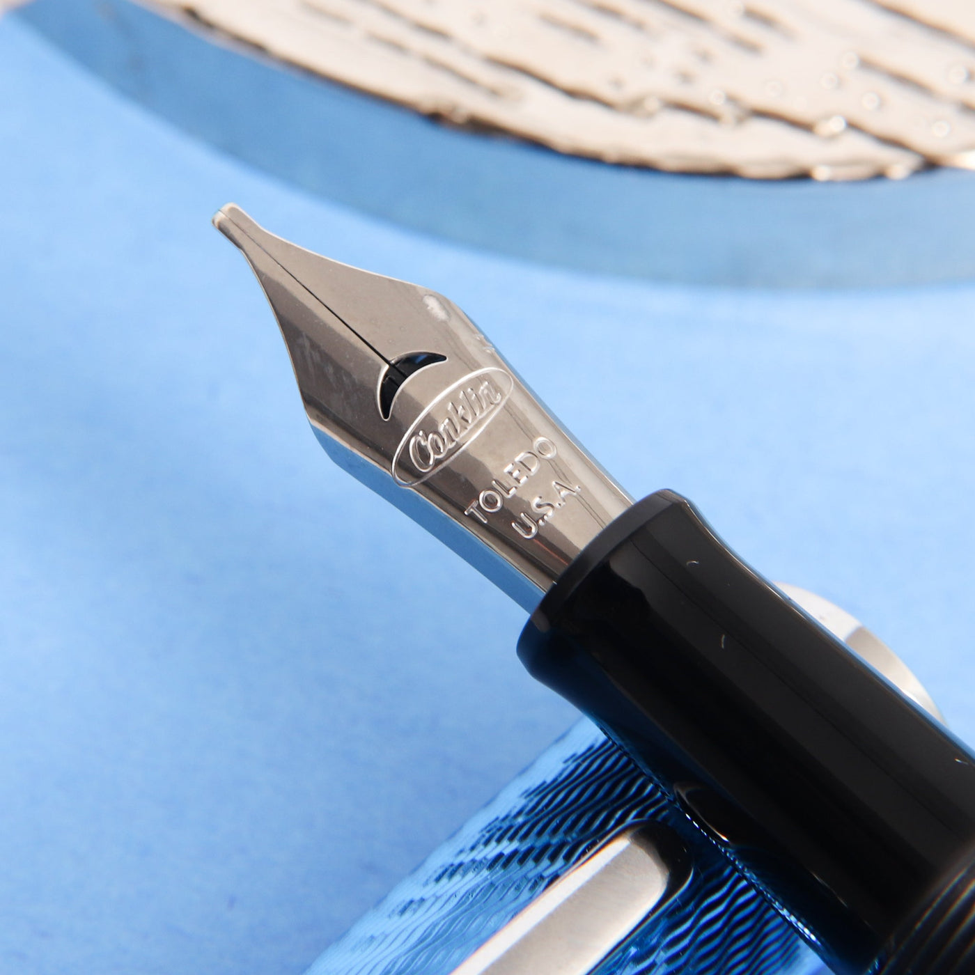 Conklin Herringbone Signature Blue Fountain Pen