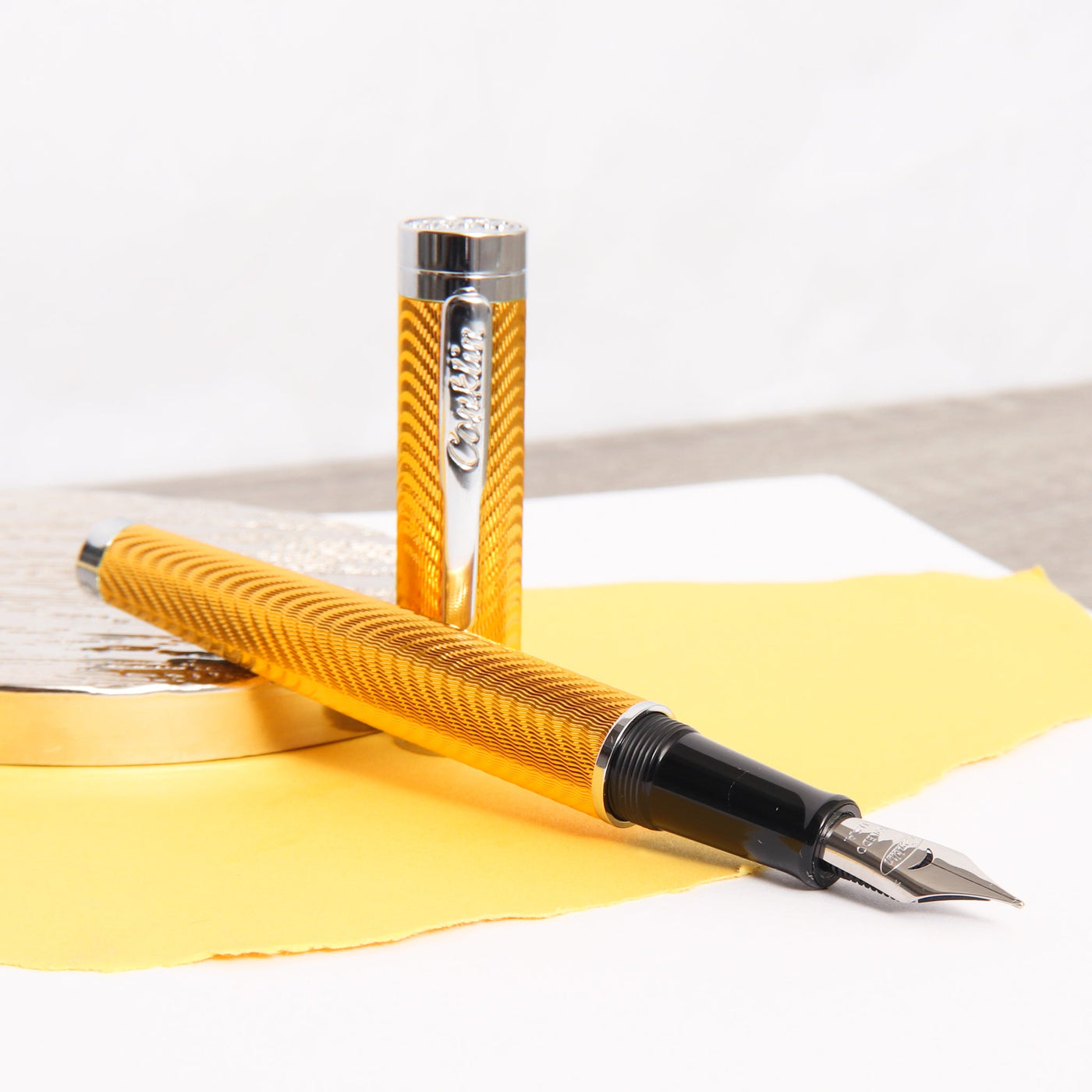 Conklin-Herringbone-Signature-Yellow-Fountain-Pen-Uncapped