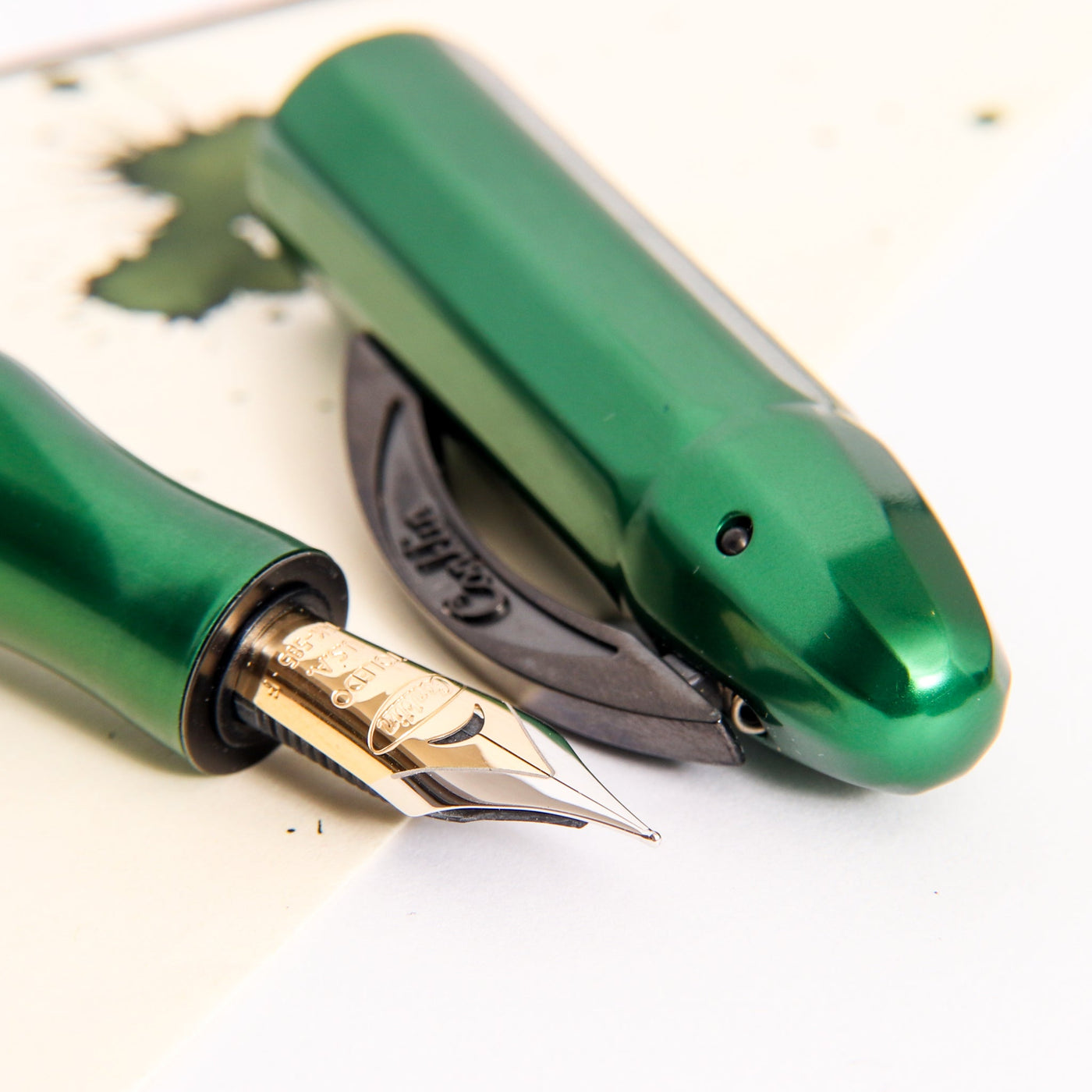 Conklin-Nozac-Classic-125th-Anniversary-Green-Fountain-Pen-Nib-Details