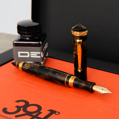 Delta 39+1 Limited Edition Celluloid Gold Plated Barrel Ring Fountain Pen