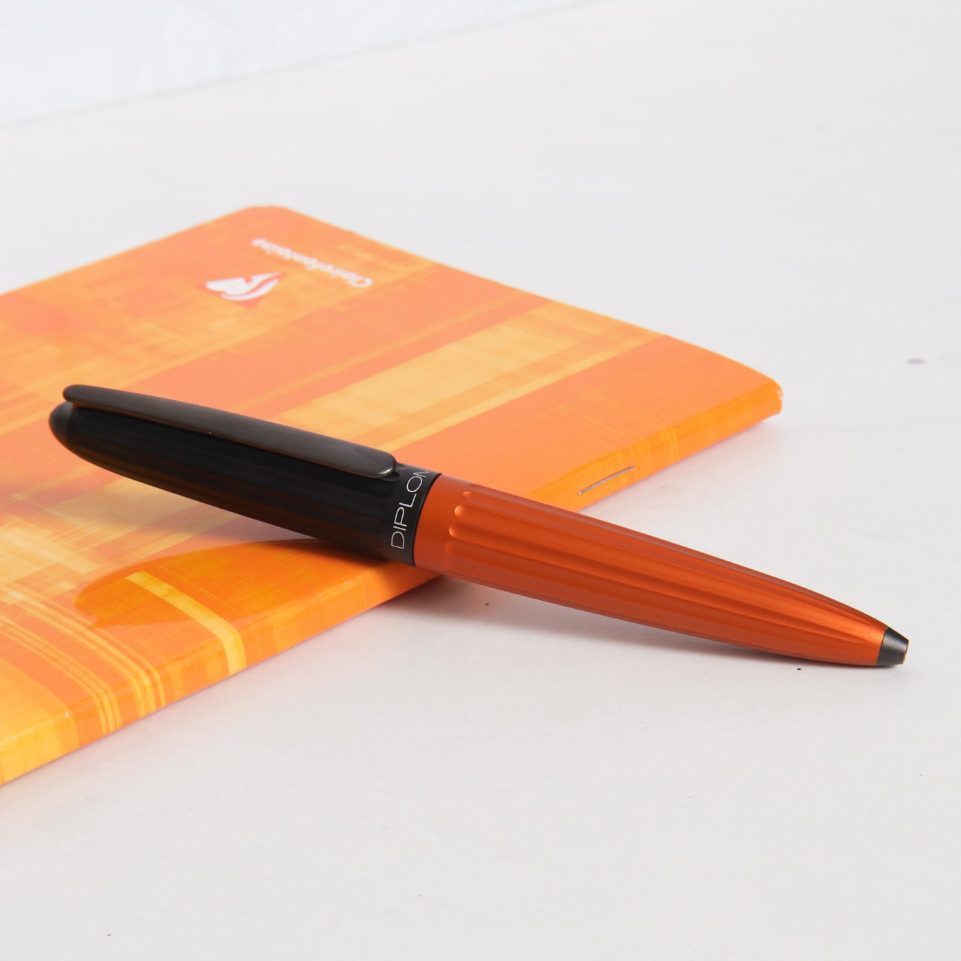 Diplomat Aero Black & Orange EasyFlow Ballpoint Pen Closed