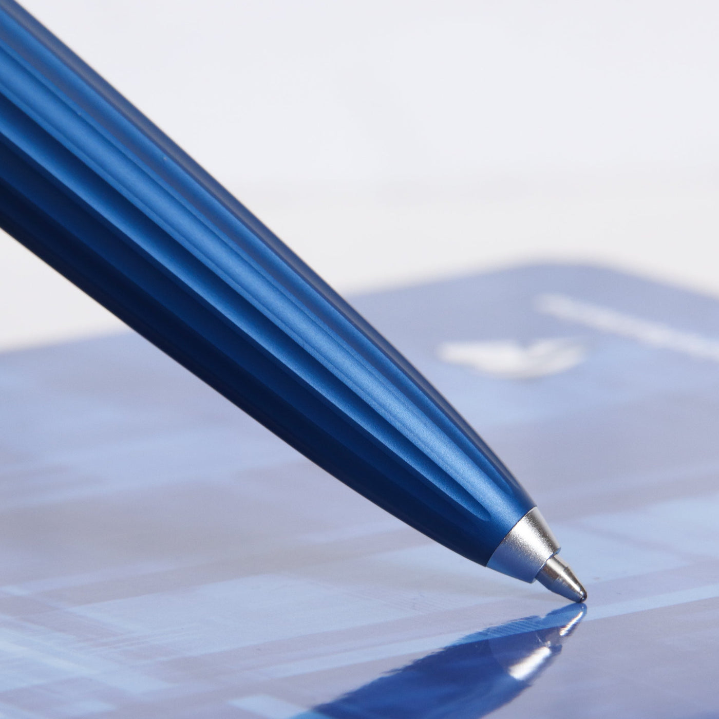 Diplomat Aero Blue Easy Flow Ballpoint Pen Tip