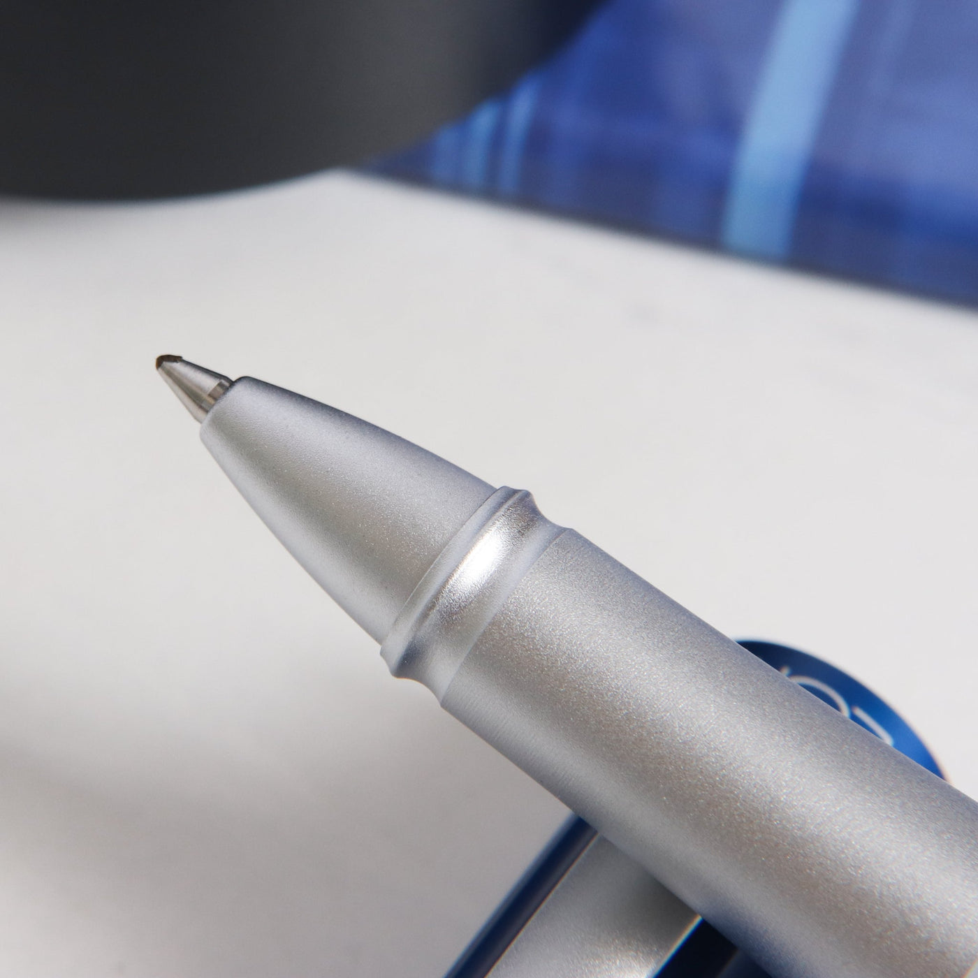 Diplomat Aero Blue Rollerball Pen Tip