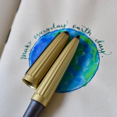 Diplomat Aero Champagne Fountain Pen