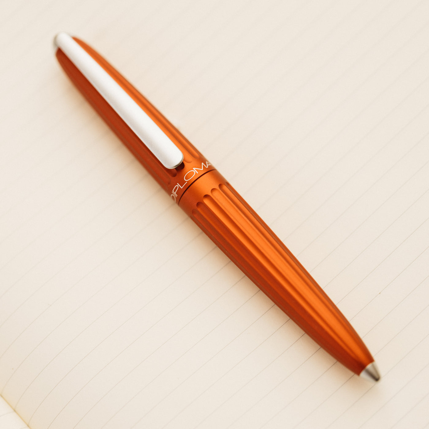 Diplomat Aero Red Fountain Pen