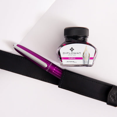 Diplomat-Aero-Violet-Fountain-Pen-Gift-Set-Pen-In-Case