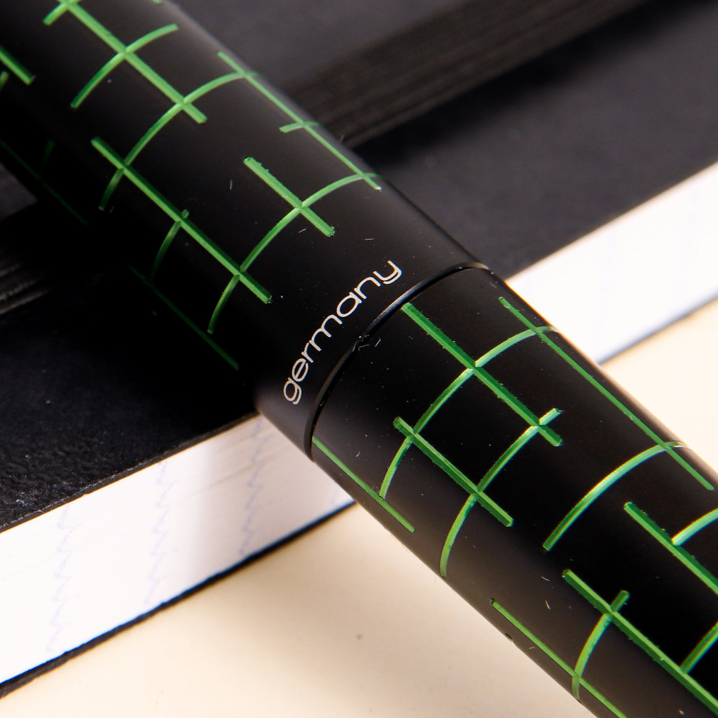 Diplomat-Elox-Matrix-Green-Black-Ballpoint-Pen-Engraving