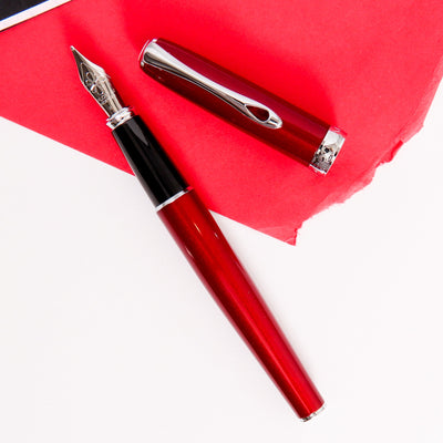 Diplomat-Excellence-A2-Magma-Red-Fountain-Pen-With-Silver-Trim