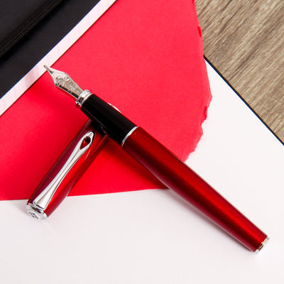 Diplomat-Excellence-A2-Magma-Red-Fountain-Pen