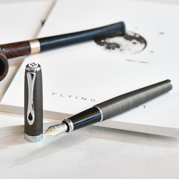 DIPLOMAT Excellence A2 Druckbleistift 0,7 Mm – Perlweiß, Made In Germany, Metallgehäuse