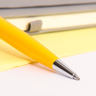 Diplomat-Excellence-A2-Yellow-Chrome-Ballpoint-Pen-Tip