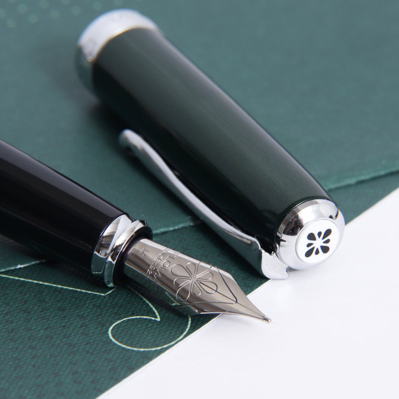 Diplomat Excellence Evergreen & Chrome Fountain Pen Nib Details