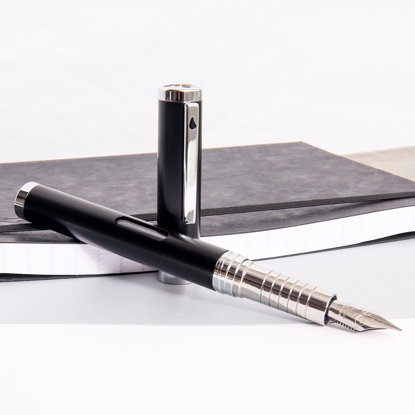 Diplomat Nexus Fountain Pen Black With Silver Trim