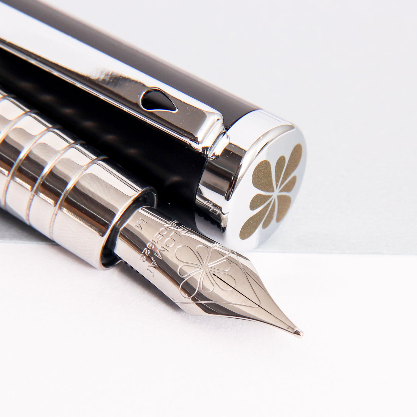 Diplomat Nexus Fountain Pen Stainless Steel Nib Details