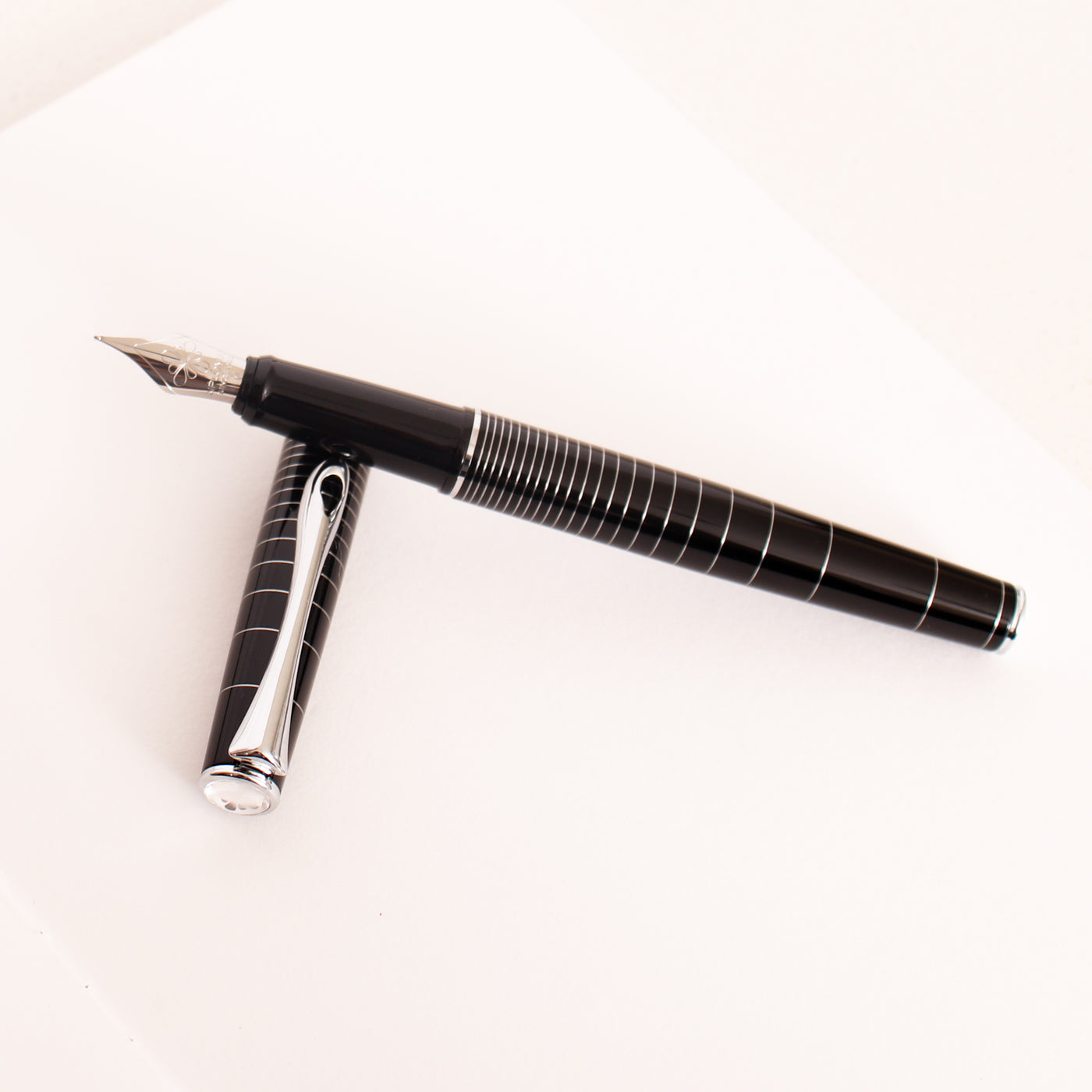 Diplomat Optimist Ring Fountain Pen