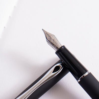 Diplomat Traveller Lapis Black Fountain Pen