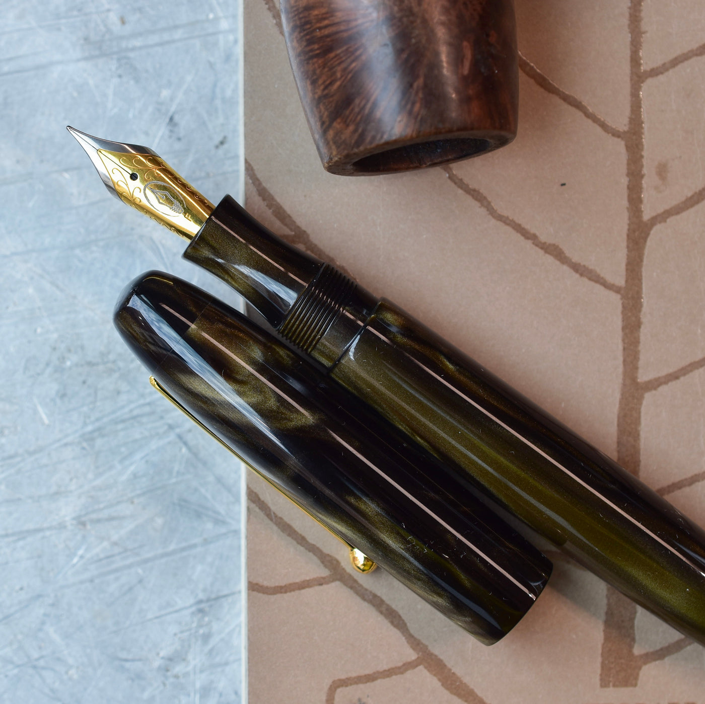 Edison Collier Fountain Pen