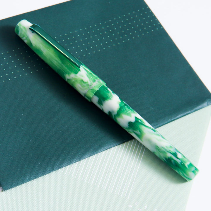 Esterbrook Camden Northern Lights Icelandic Green Fountain Pen