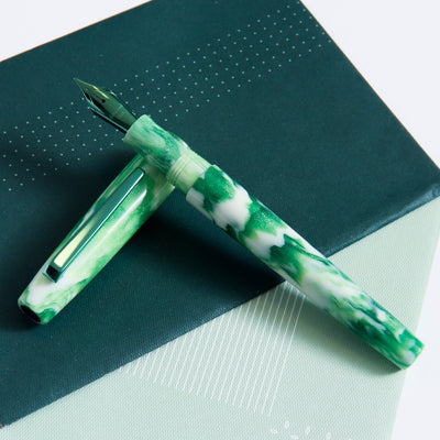 Esterbrook-Camden-Northern-Lights-Icelandic-Green-Fountain-Pen