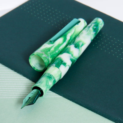 Esterbrook Camden Northern Lights Icelandic Green Fountain Pen