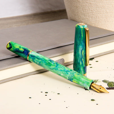 Esterbrook JR Beleza Gold Trim Fountain Pen Uncapped