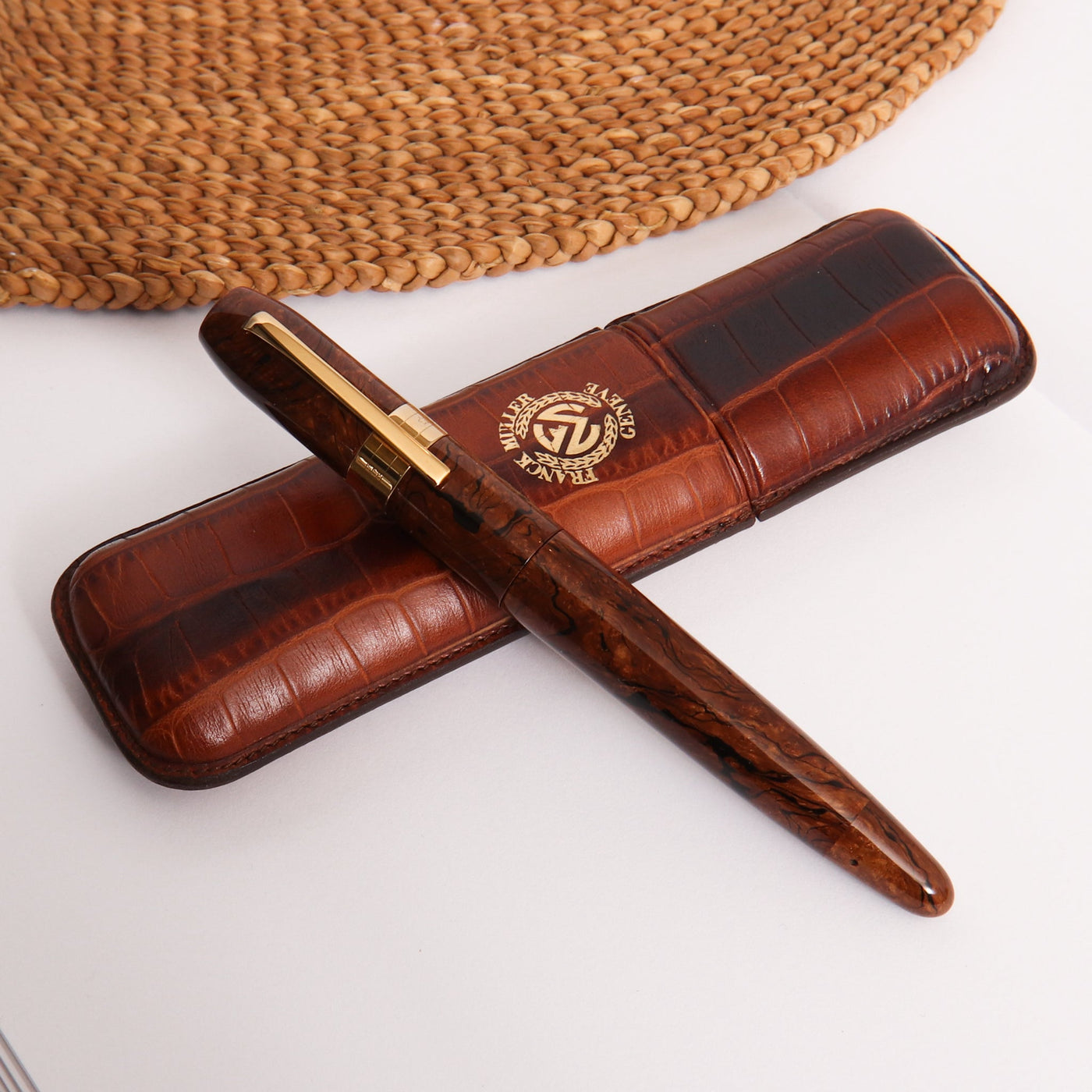 Franck-Muller-by-Omas-Cigar-Briarwood-Limited-Edition-Fountain-Pen-Capped