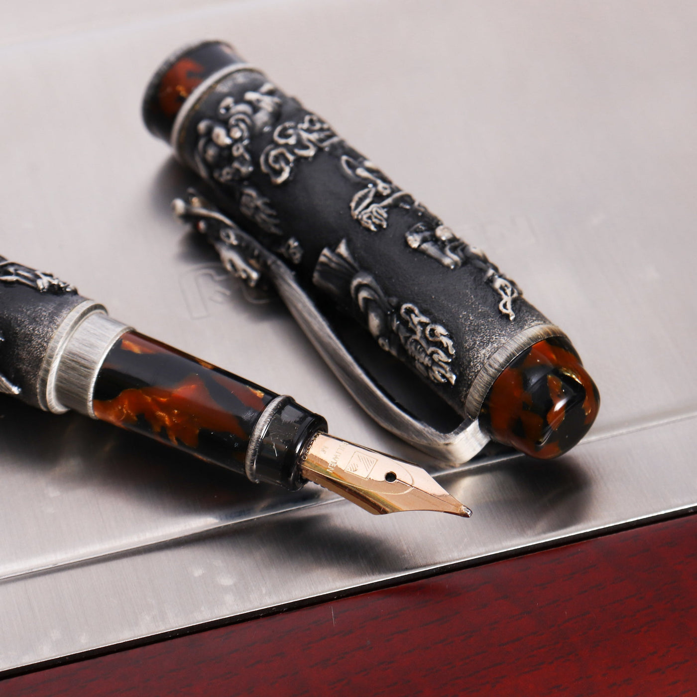 Fuliwen Eight Running Horses Fountain Pen Nib Details