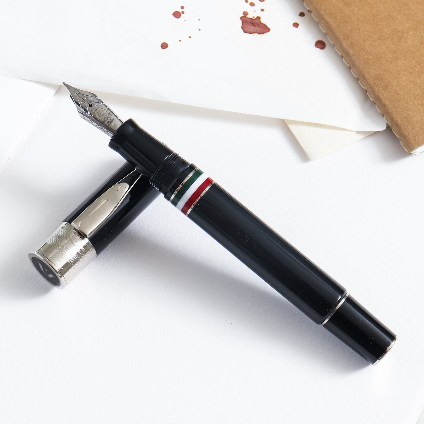 Gioia Partenope Black ST Fountain Pen