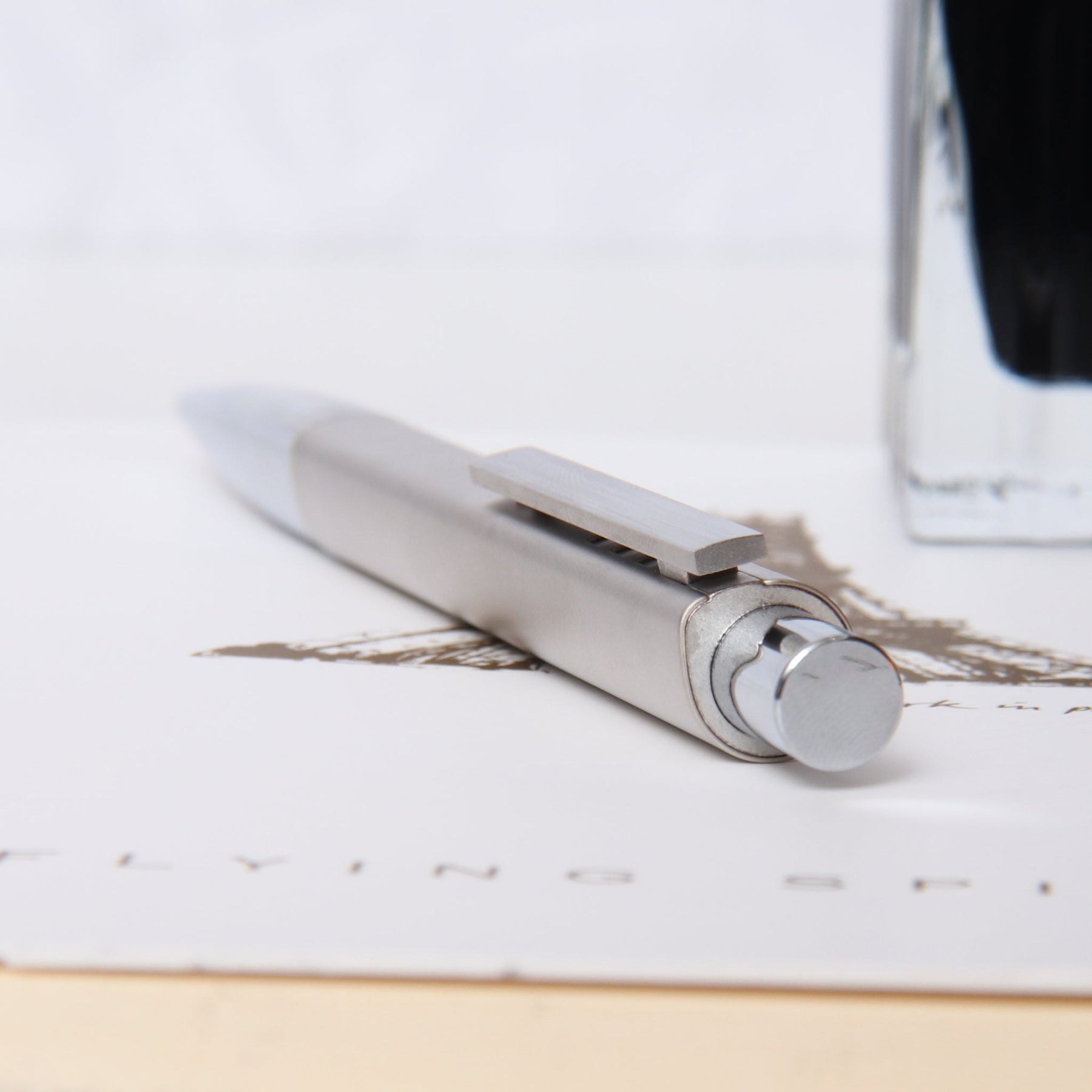 Lamy Ideos Penna Stilografica Palladium, Pennino EF (Extra Fine), Design A Goccia, Fusto In Ottone, Ricaricabile