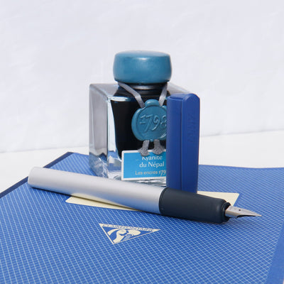 LAMY Nexx Blue Fountain Pen Uncapped