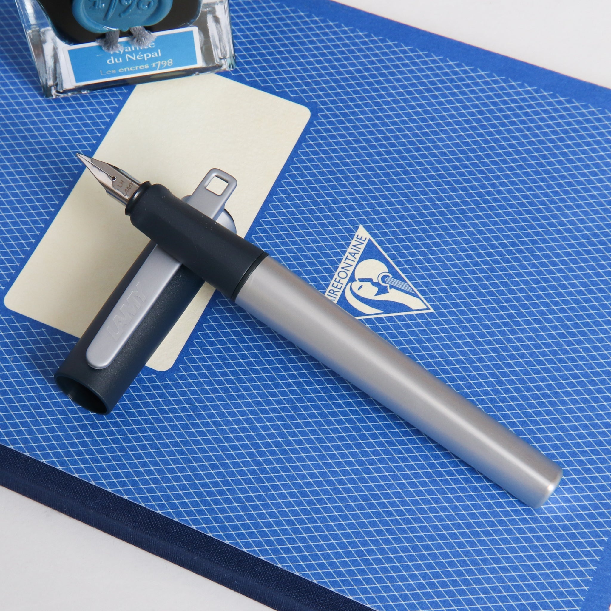 LAMY Nexx M Graphite Fountain Pen | Stainless Steel Nib – Truphae