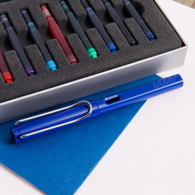 LAMY-Safari-Blue-Fountain-Pen-&-Ink-Cartridges-Gift-Set